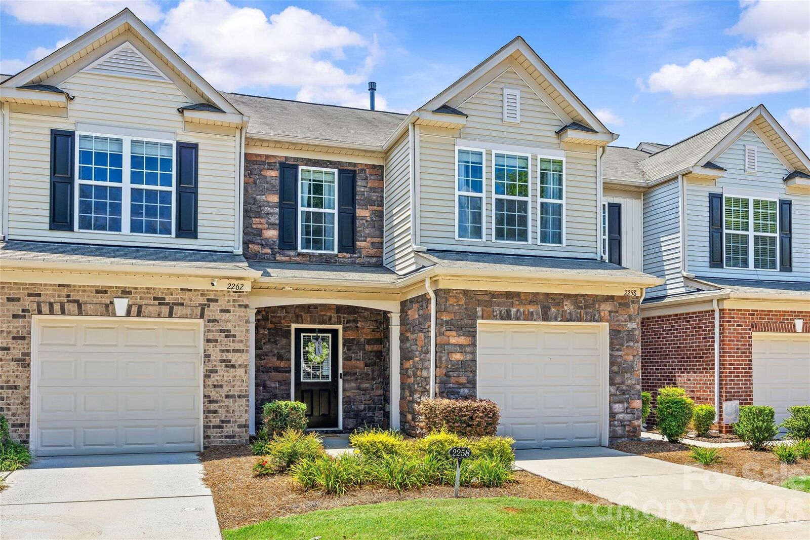 Property Photo: 2258 Kensington Station Parkway NC 28210