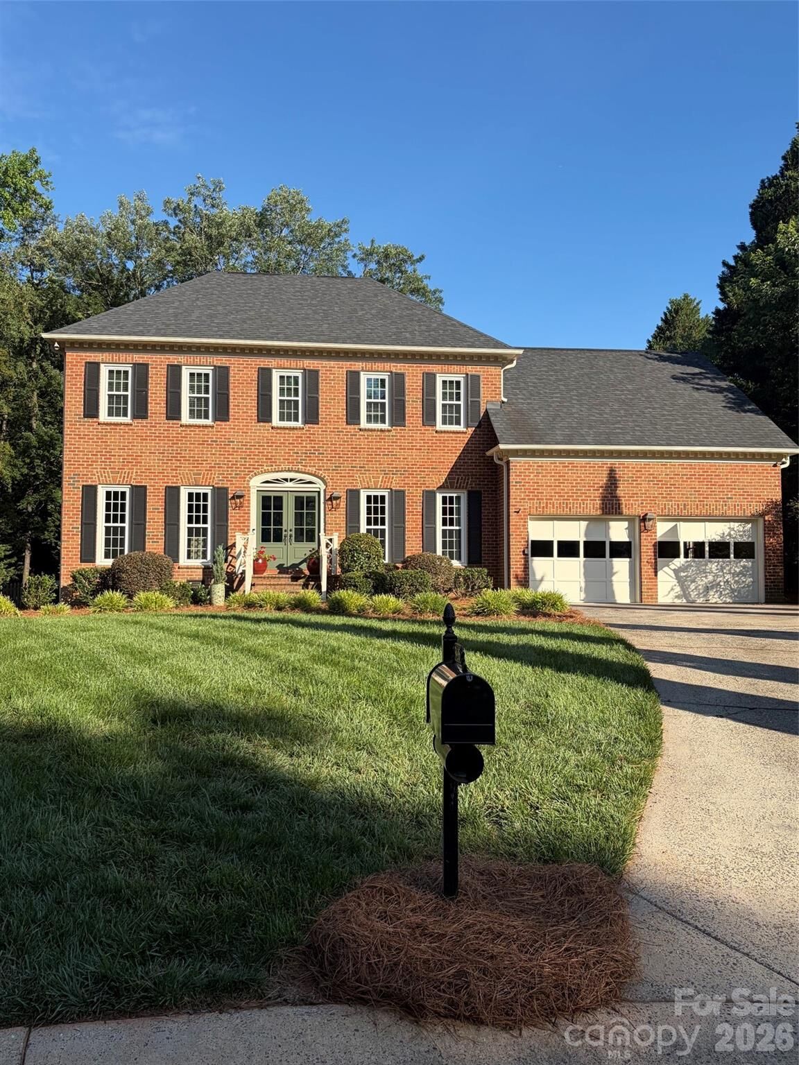 Property Photo:  9436 Hathwyck Court  NC 28105 