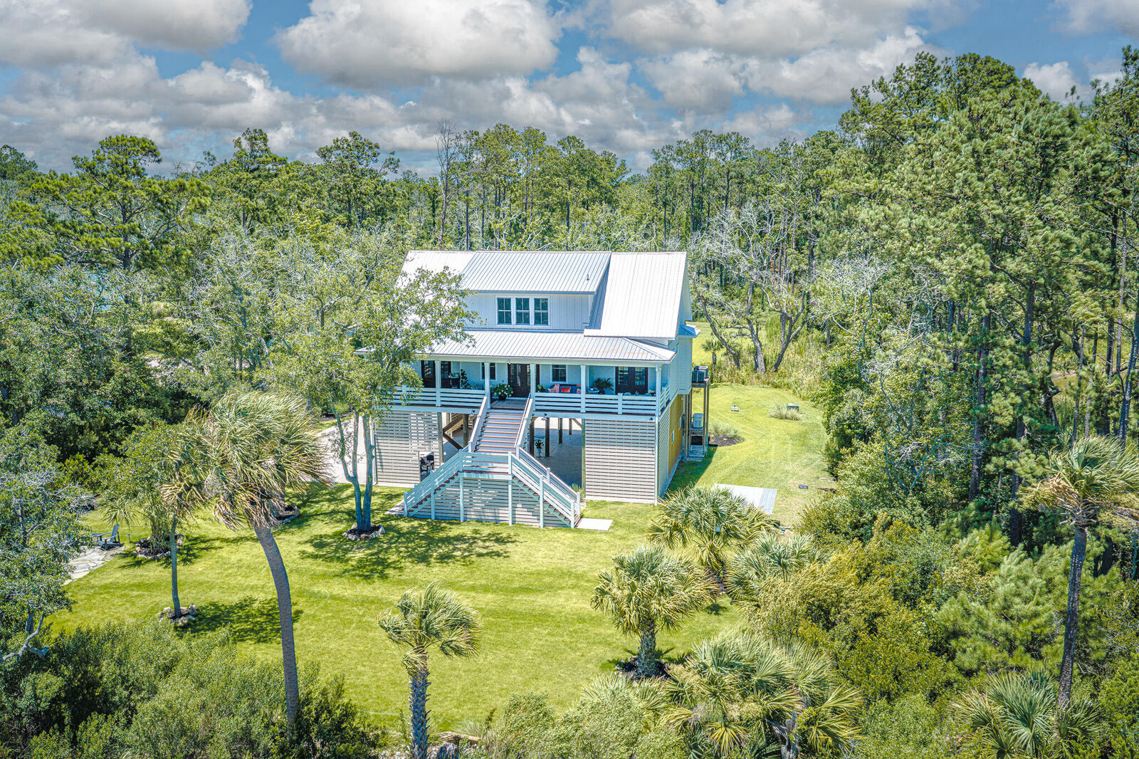 Property Photo: 9661 Two Pines Road SC 29458