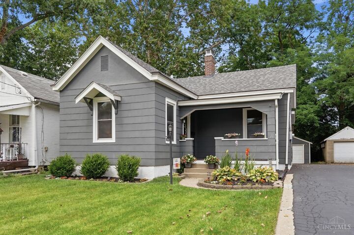 Property Photo: 3826 Watterson Road OH 45227