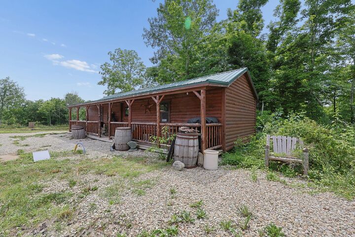 Property Photo: 7924 Township Road 390 SE OH 43730