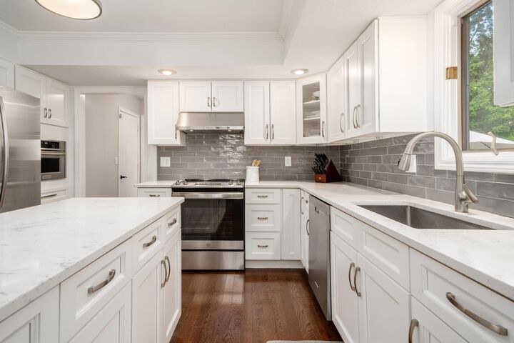 Property Photo: 7253 Fitzwilliam Drive OH 43017
