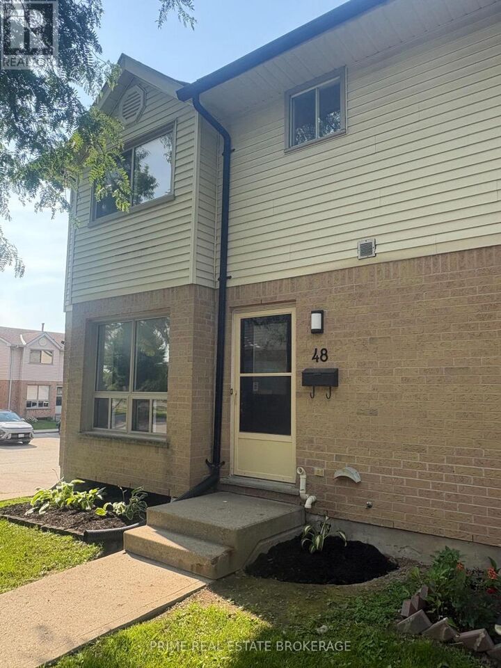 Property Photo:  126 Belmont Drive 48  ON N6J 4W1 