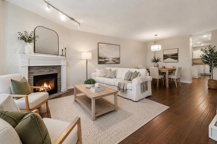 Property Photo: 1440 George Street 204 BC V4B 4A3