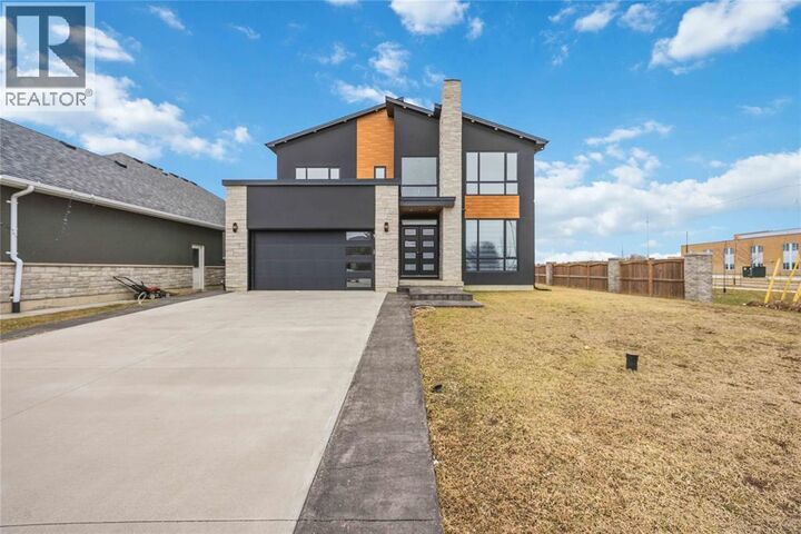 Property Photo: 101 Lizucha Drive ON N7S 0C6