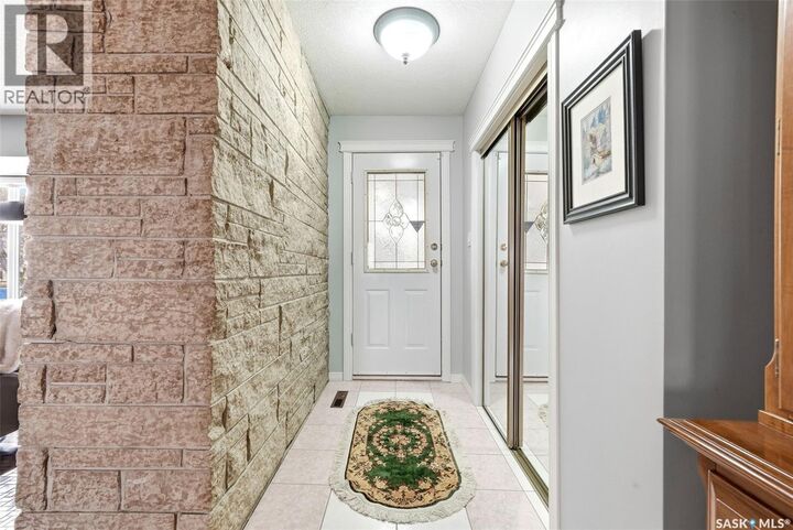 Property Photo: 4220 Hillsdale Street SK S4S 3Z2