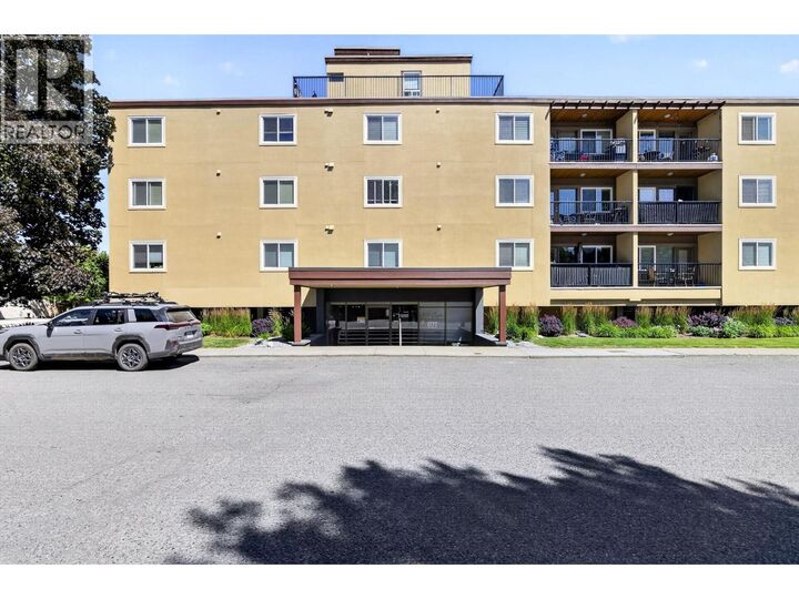 Property Photo: 1777 Water Street 104 BC V1Y 1K4