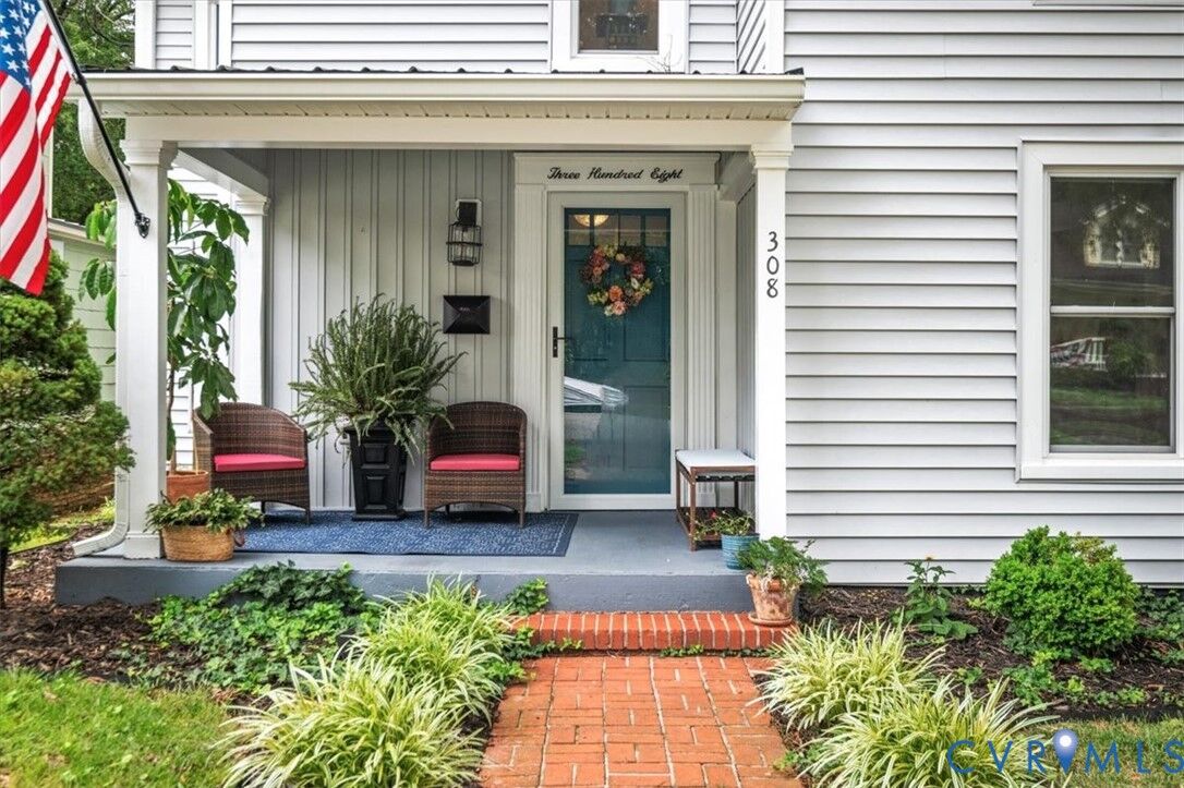 Property Photo:  308 Second Avenue  VA 23901 