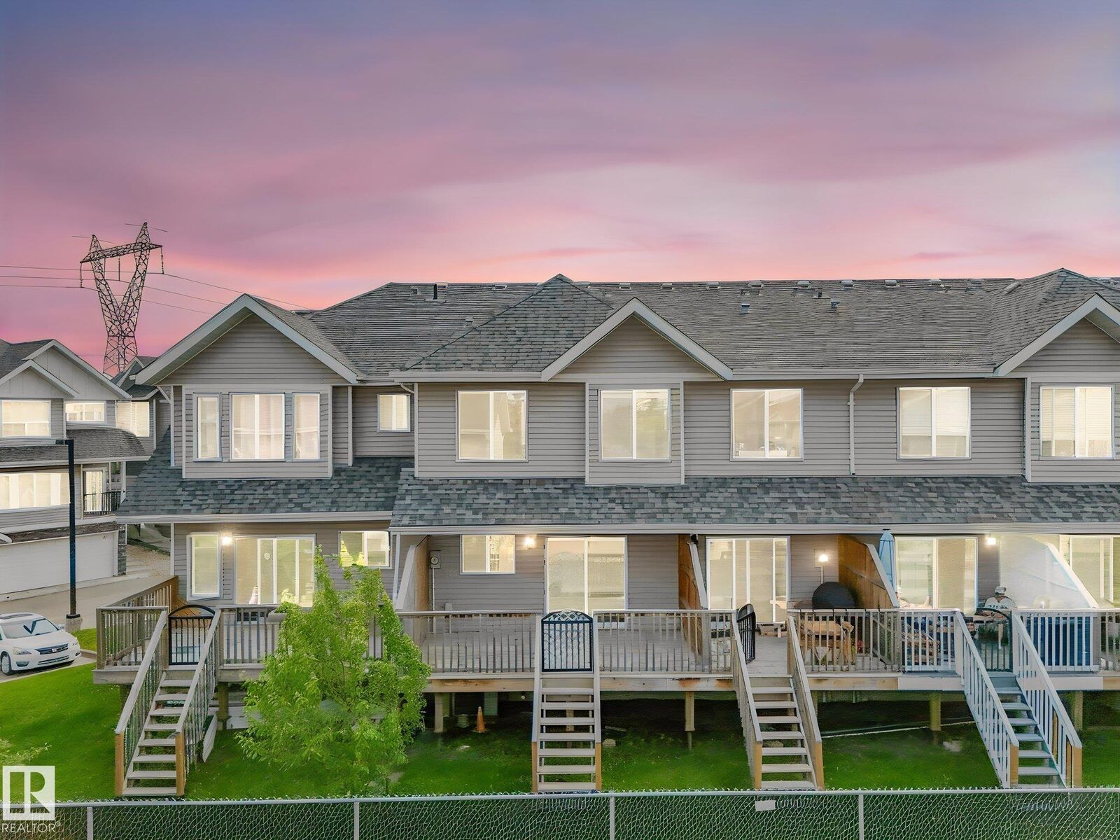 Property Photo: 13215 153 Avenue NW 5 AB T6V 0B6