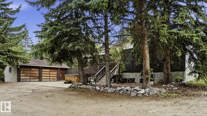 Property Photo: 53504 Rge Road 274 8 AB T7X 3T1