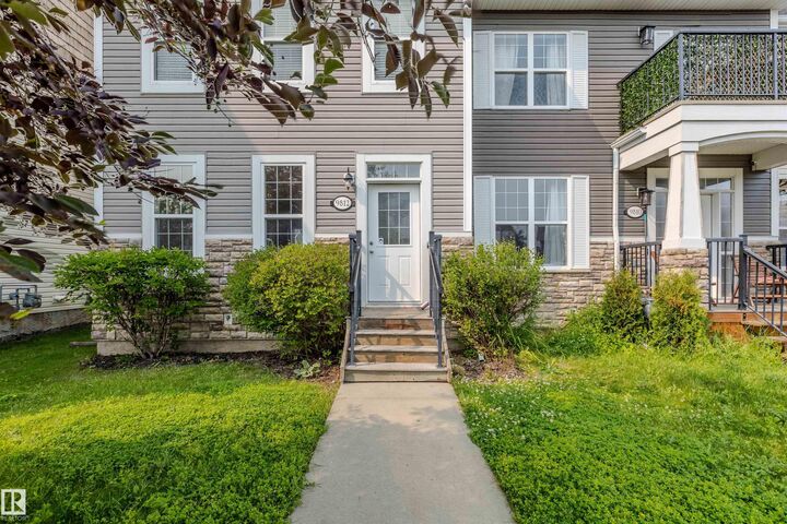 Property Photo:  9812 104 Avenue  AB T8R 0C2 