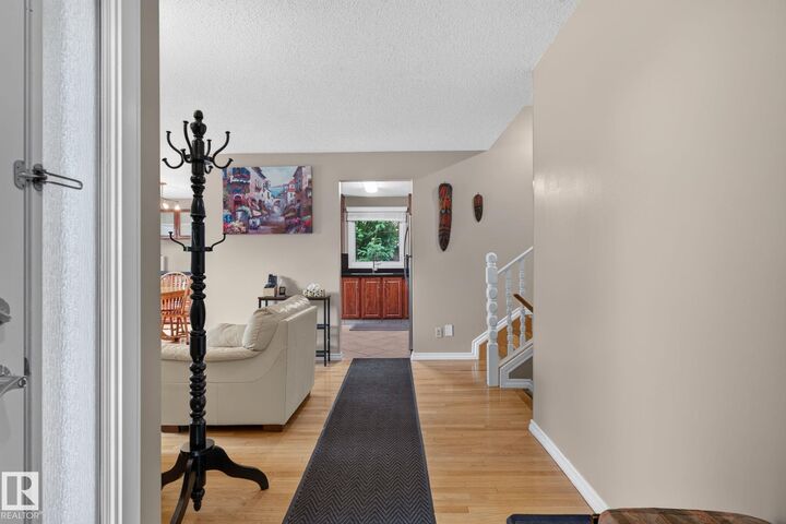 Property Photo:  31 Alpine Boulevard  AB T8N 2L9 
