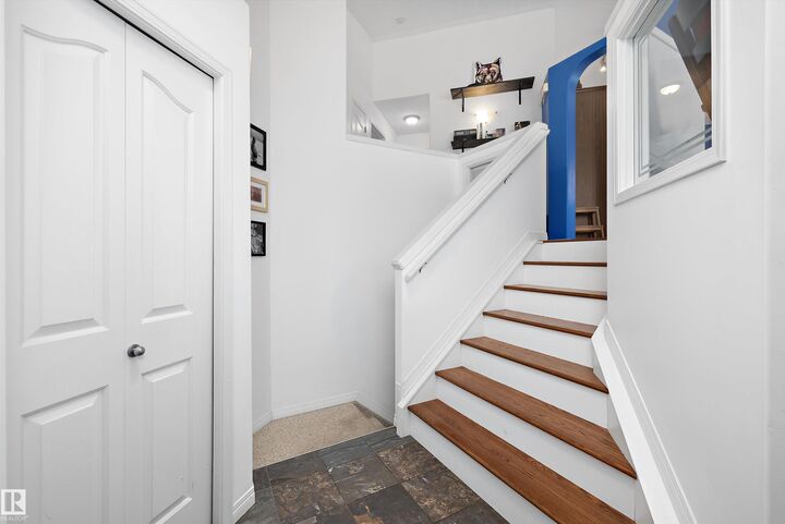 Property Photo:  3624 130 Avenue NW  AB T5A 4G1 