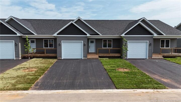 235 Simone Gallant Street — photo 1