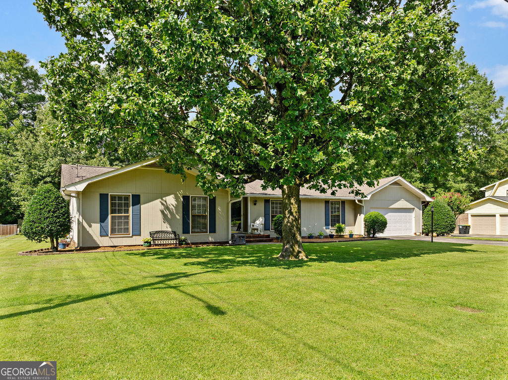 Property Photo:  29 Donley Drive NW  GA 30165 