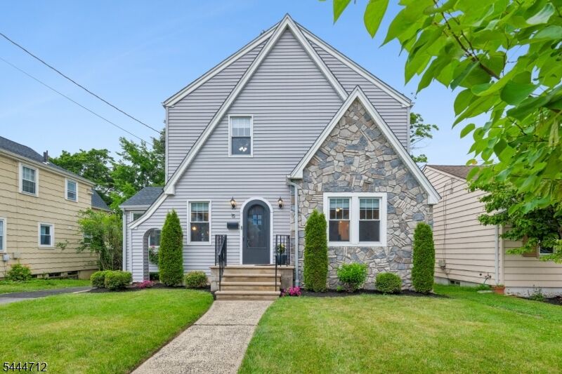 Property Photo: 15 Westminster Ter NJ 07052
