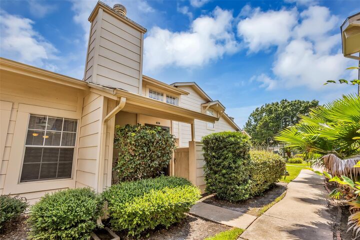 Property Photo: 13002 Leader Street 907 TX 77072