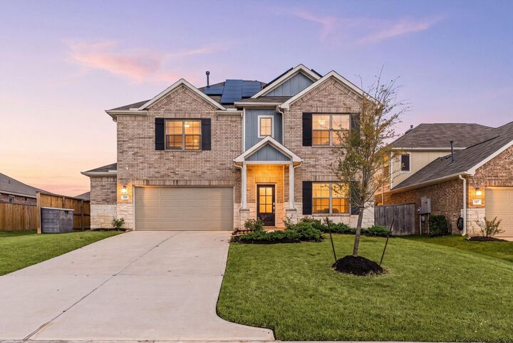 Property Photo: 333 Flower Reed Court TX 77354
