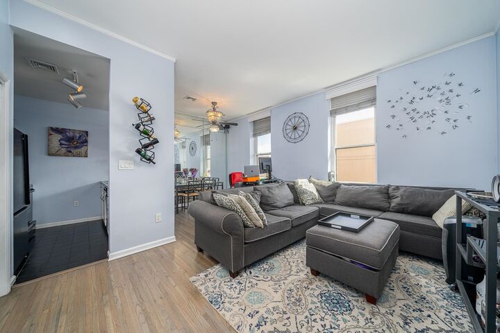 Property Photo:  818 Jefferson St 4E  NJ 07030 
