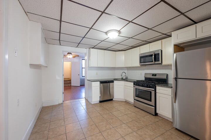 Property Photo: 85 Palisade Ave 1 NJ 07306