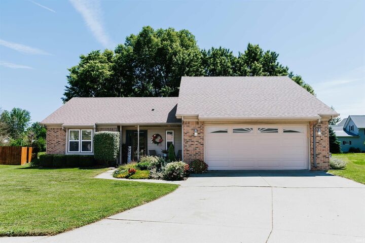Property Photo:  2006 Bedford Court  IN 46750-4506 