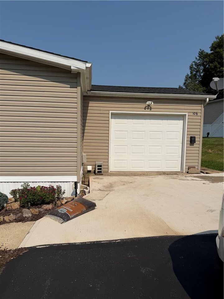 Property Photo:  108 Kaysea Lane  PA 18235 