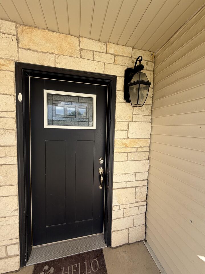Property Photo: 2108 Iron Eagle Ct. 2110 Iron Eagle Ct. NE 69101