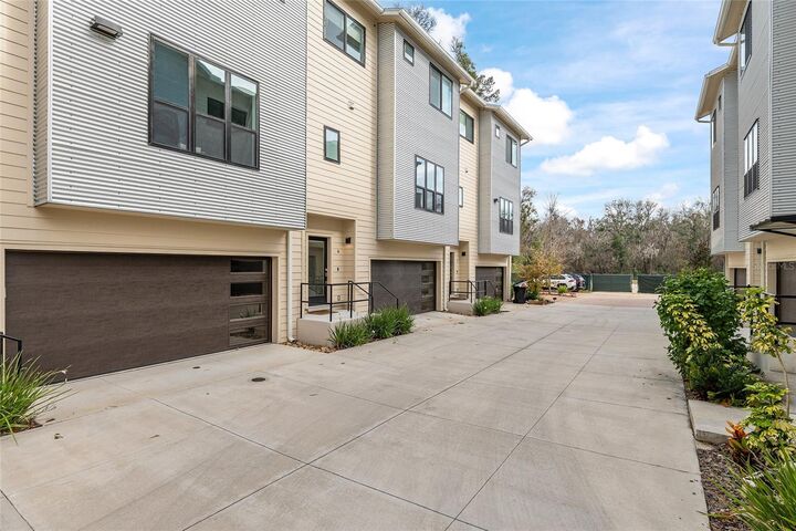 Property Photo:  2601 SW Williston Road 106  FL 32608 