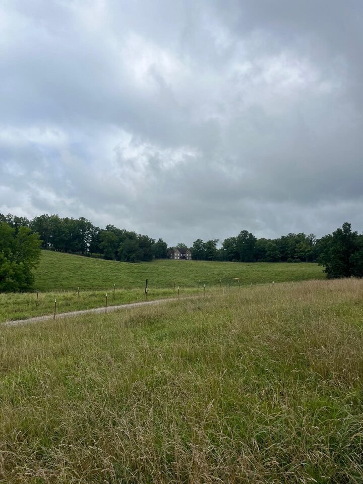 Property Photo:  899 El Smith Rd S  TN 38573 