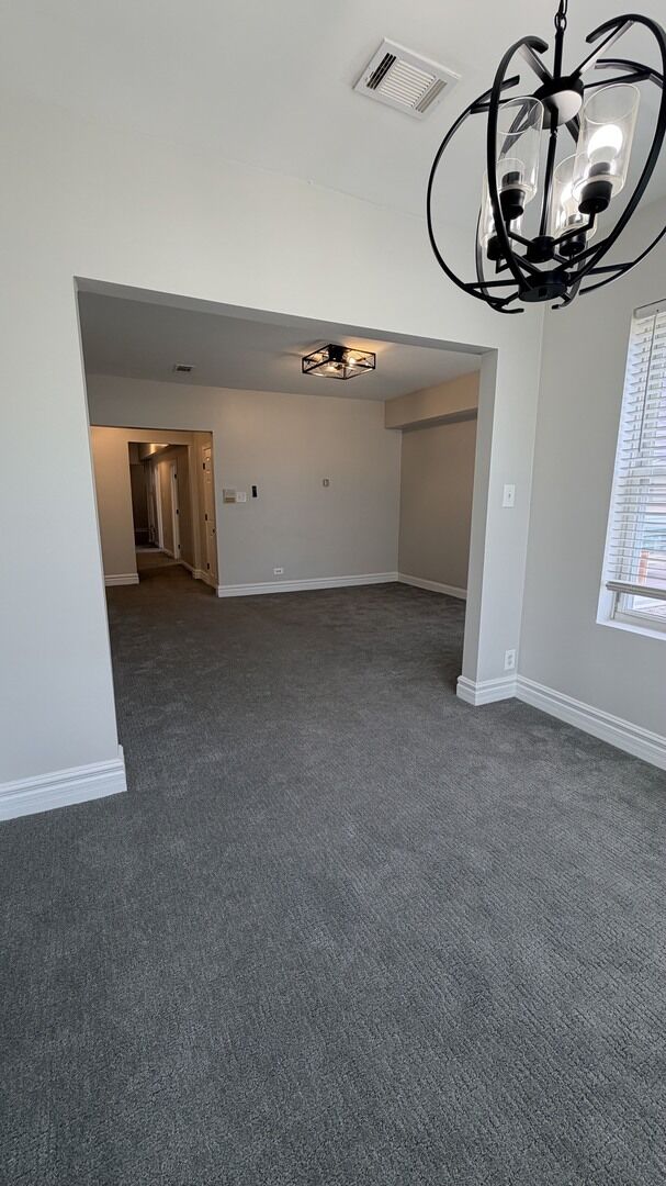 Property Photo:  6110 S Saint Lawrence Avenue 2  IL 60637 