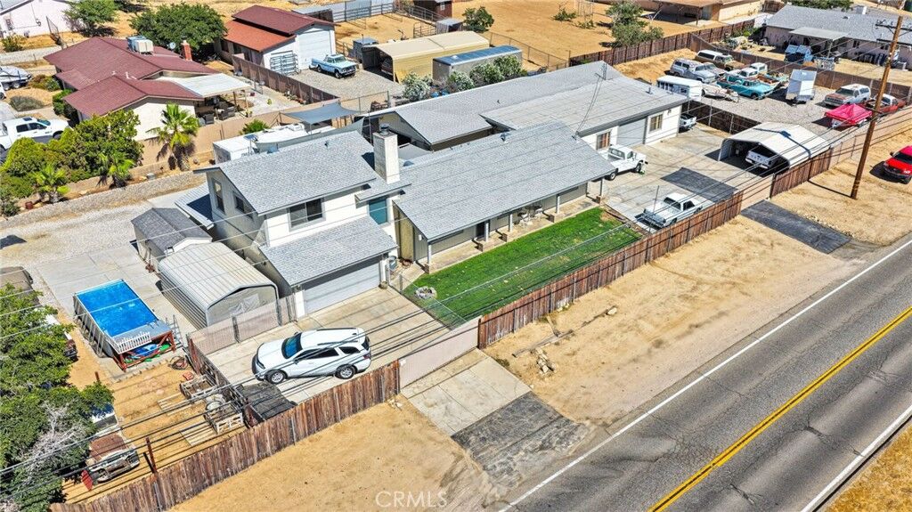 Property Photo: 11590 Peach CA 92345