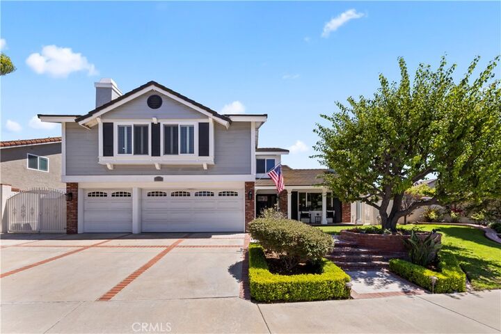 Property Photo: 20430 Via Sonador CA 92886