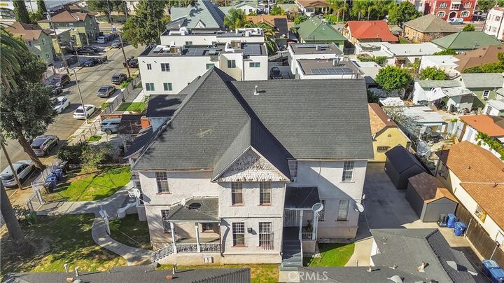 Property Photo:  2429 E 3rd  CA 90033 