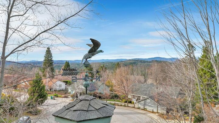 Property Photo: 124 Ruby Ledge Court CA 95945