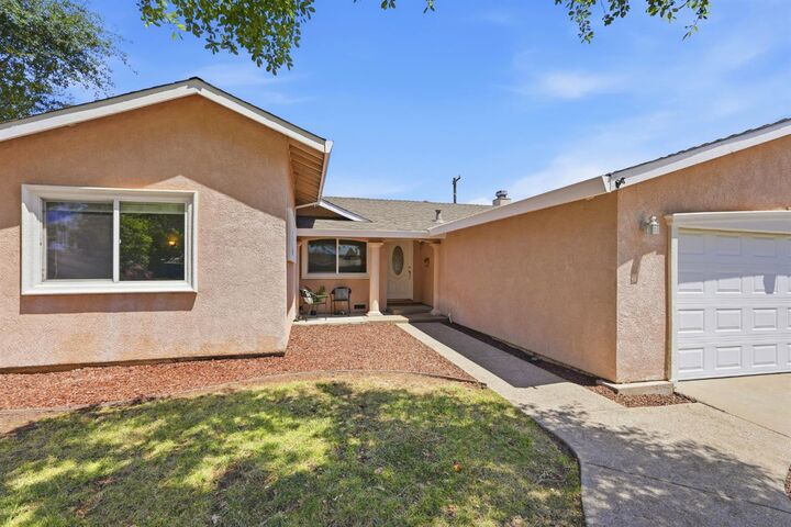 Property Photo:  8225 Lake Forest Drive  CA 95826 