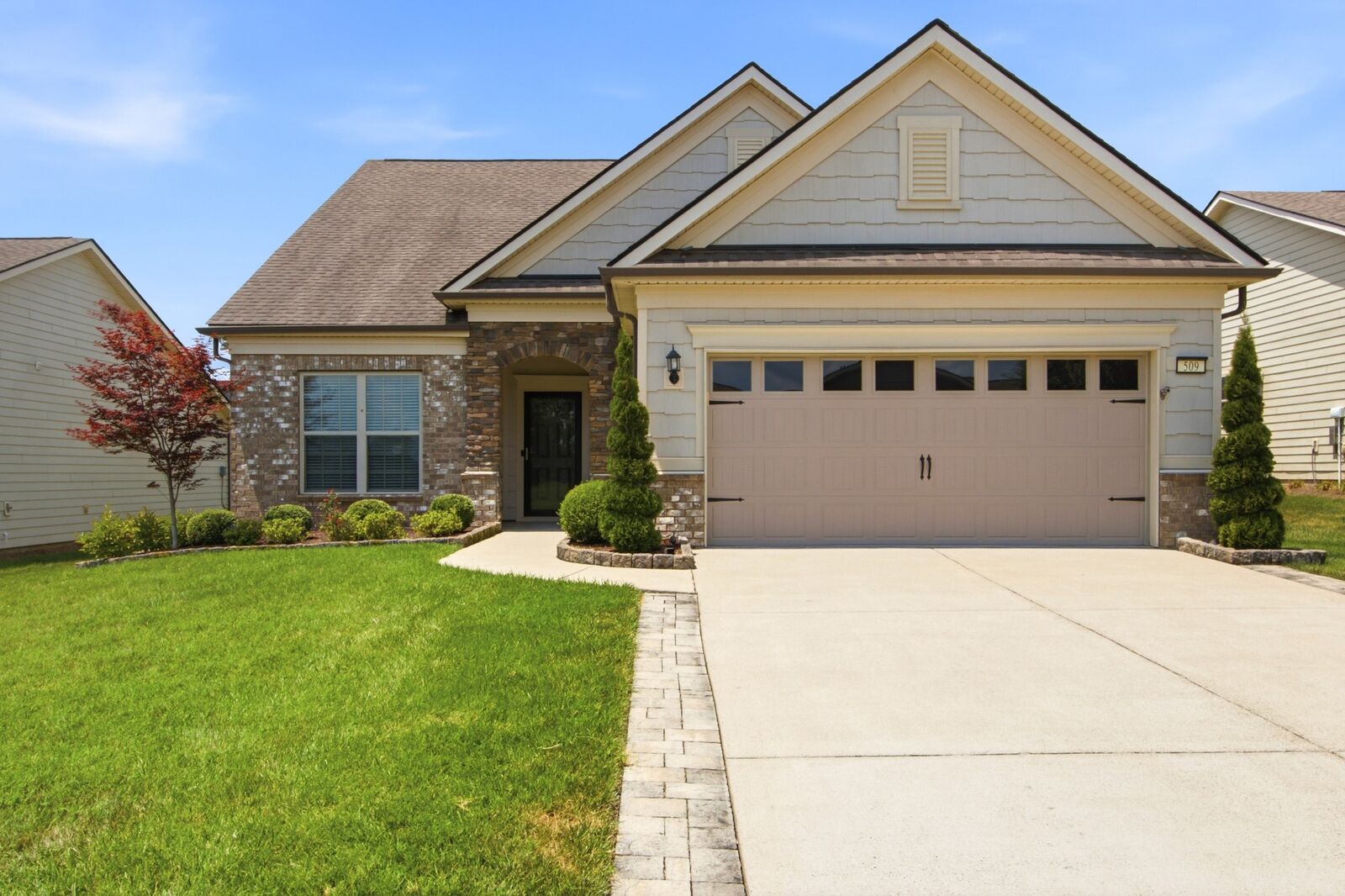 Property Photo:  509 Pickett Pl  TN 37174 