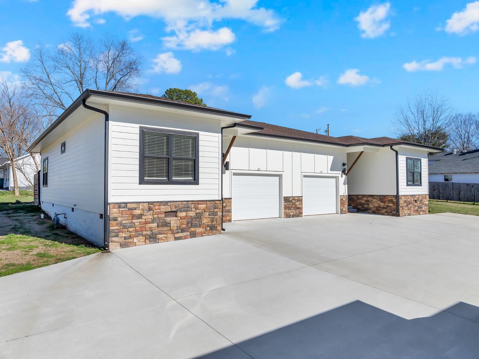 Property Photo:  65 Duncan Ln  TN 37398 