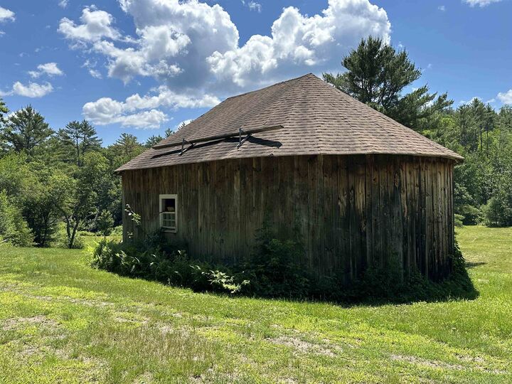Property Photo: 473 Main Street NH 03240-3418