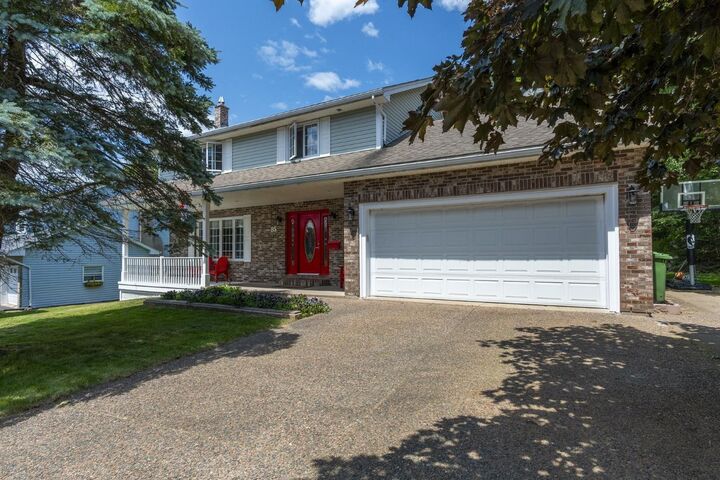 85 Brentwood Drive — photo 1