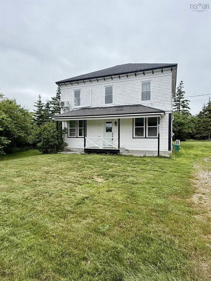 4342 Shore Road — photo 1