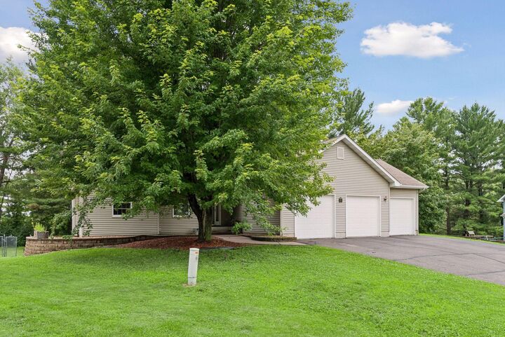 Property Photo:  503 Hillcrest Drive  WI 54023 
