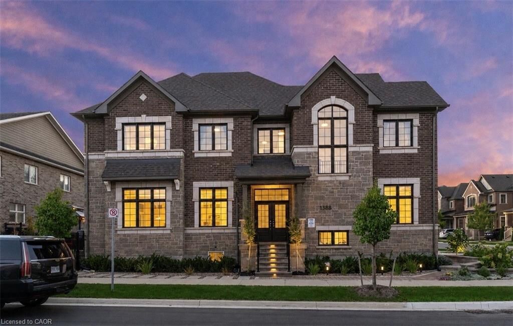 Property Photo: 1388 Aymond Crescent ON L6H 7W9