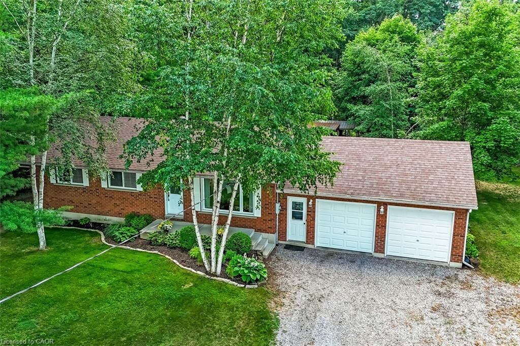 Property Photo: 1040 Vittoria Road ON N3Y 1W0
