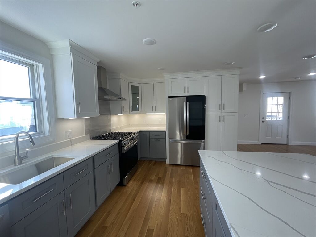Property Photo: 40 Everett St 2 MA 02149
