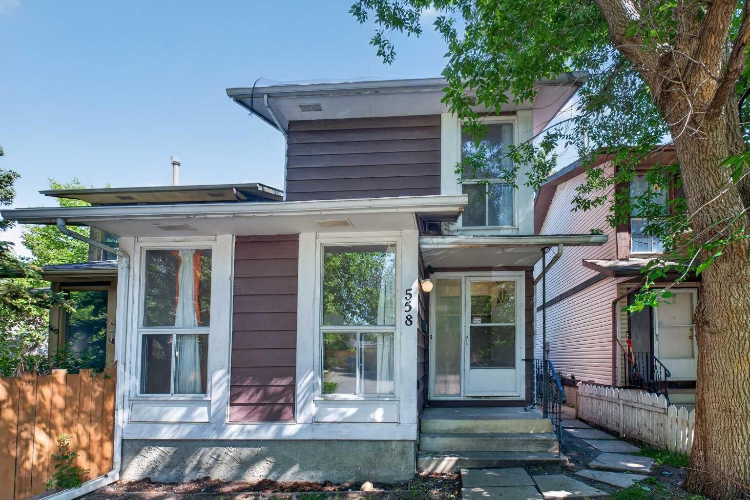 Property Photo:  558 Whitehill Place NE  AB T1Y 3G8 