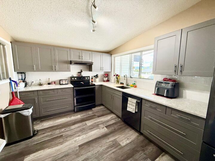Property Photo:  132 Sunwapta Drive  AB T7V 1G2 