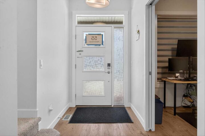 Property Photo:  55 Herron Street NE  AB T3P 1Z1 