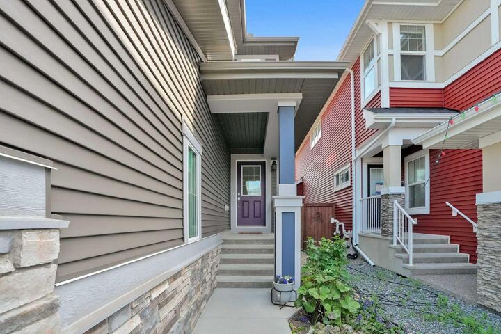 Property Photo:  48 Sundown Common  AB T4C 2M9 