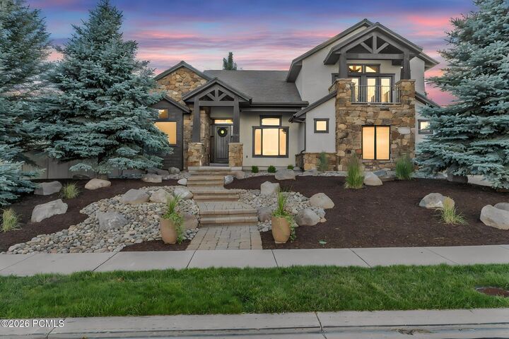 Property Photo: 408 S Fox Den Rd UT 84049