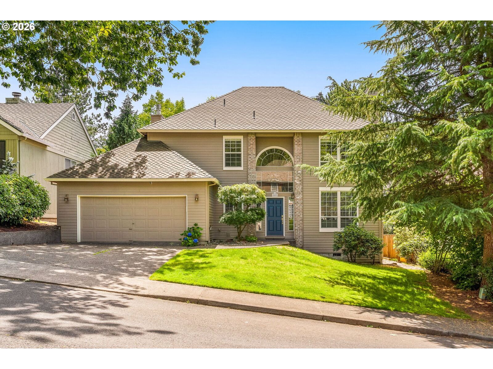 Property Photo: 5002 SW Orchard Ln OR 97219